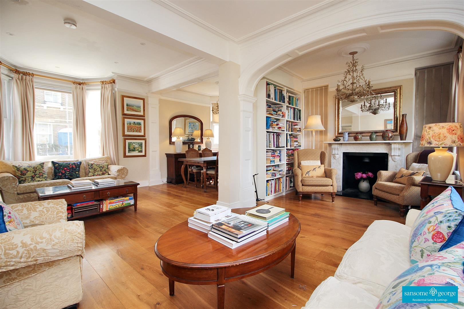 6 bed property in The Mount, Reading